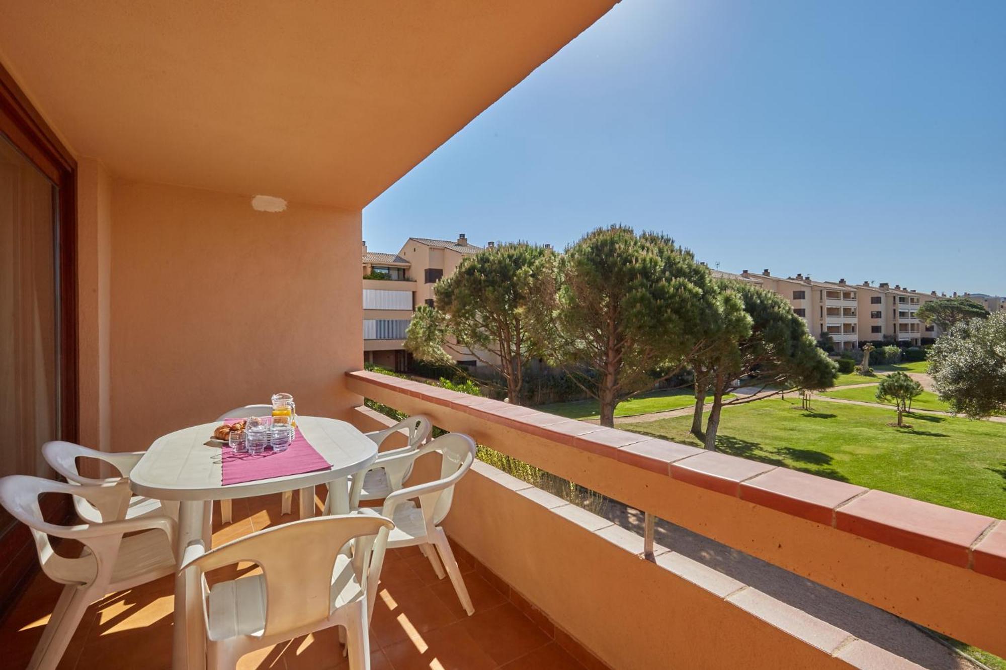 Apartaments Golf Mar 帕尔斯 外观 照片