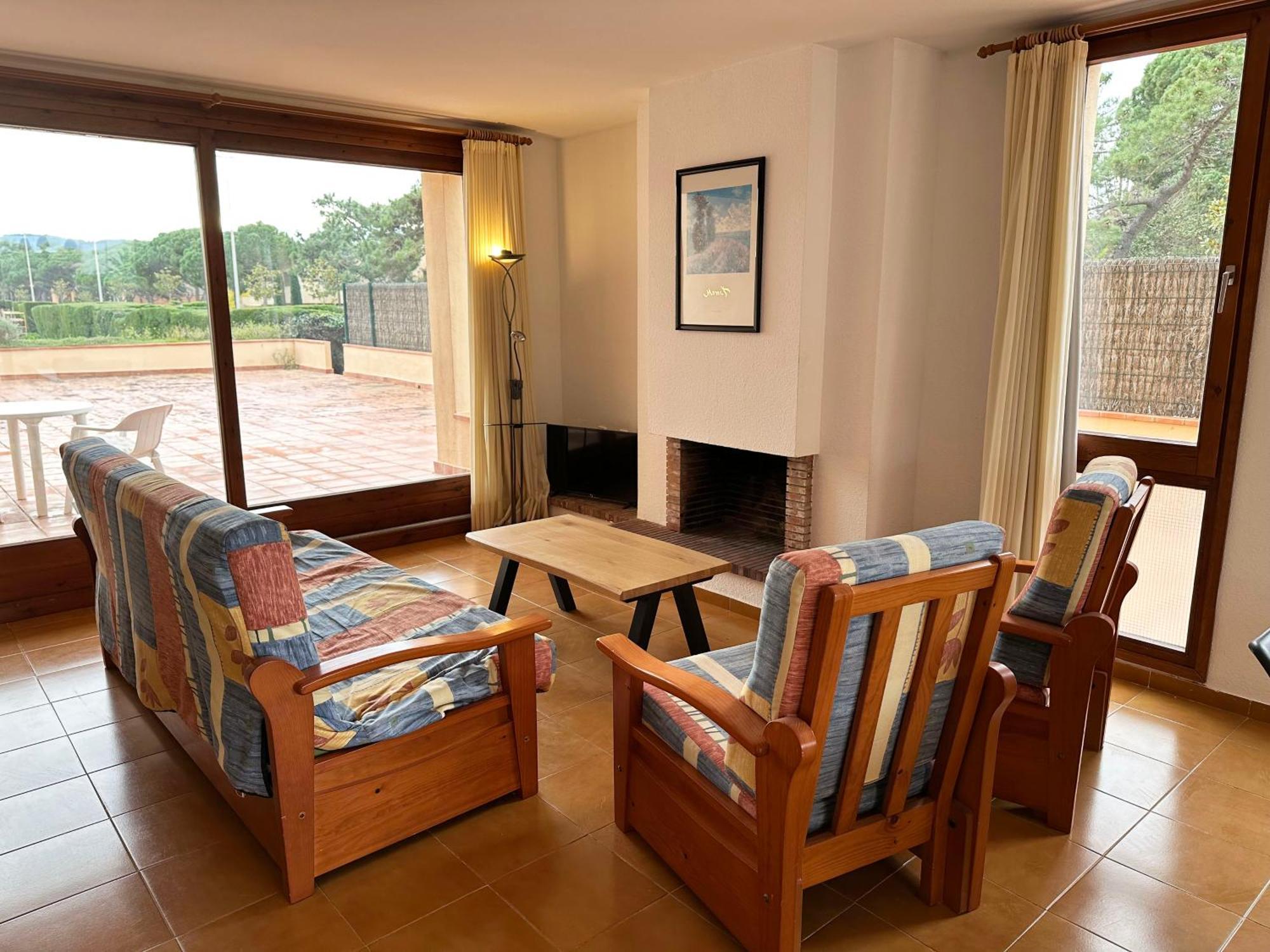 Apartaments Golf Mar 帕尔斯 外观 照片