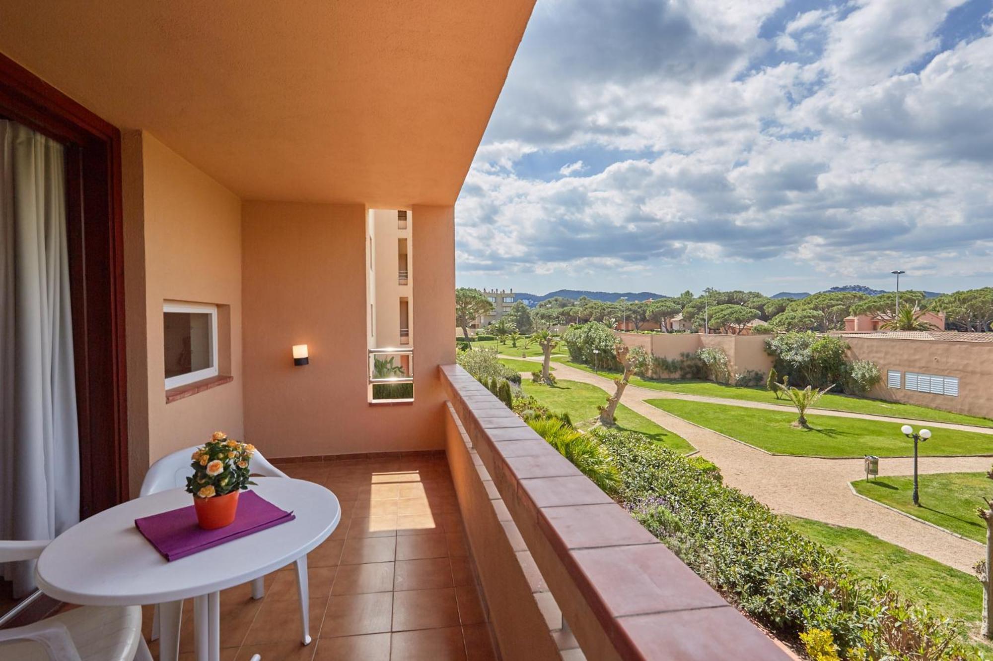 Apartaments Golf Mar 帕尔斯 外观 照片